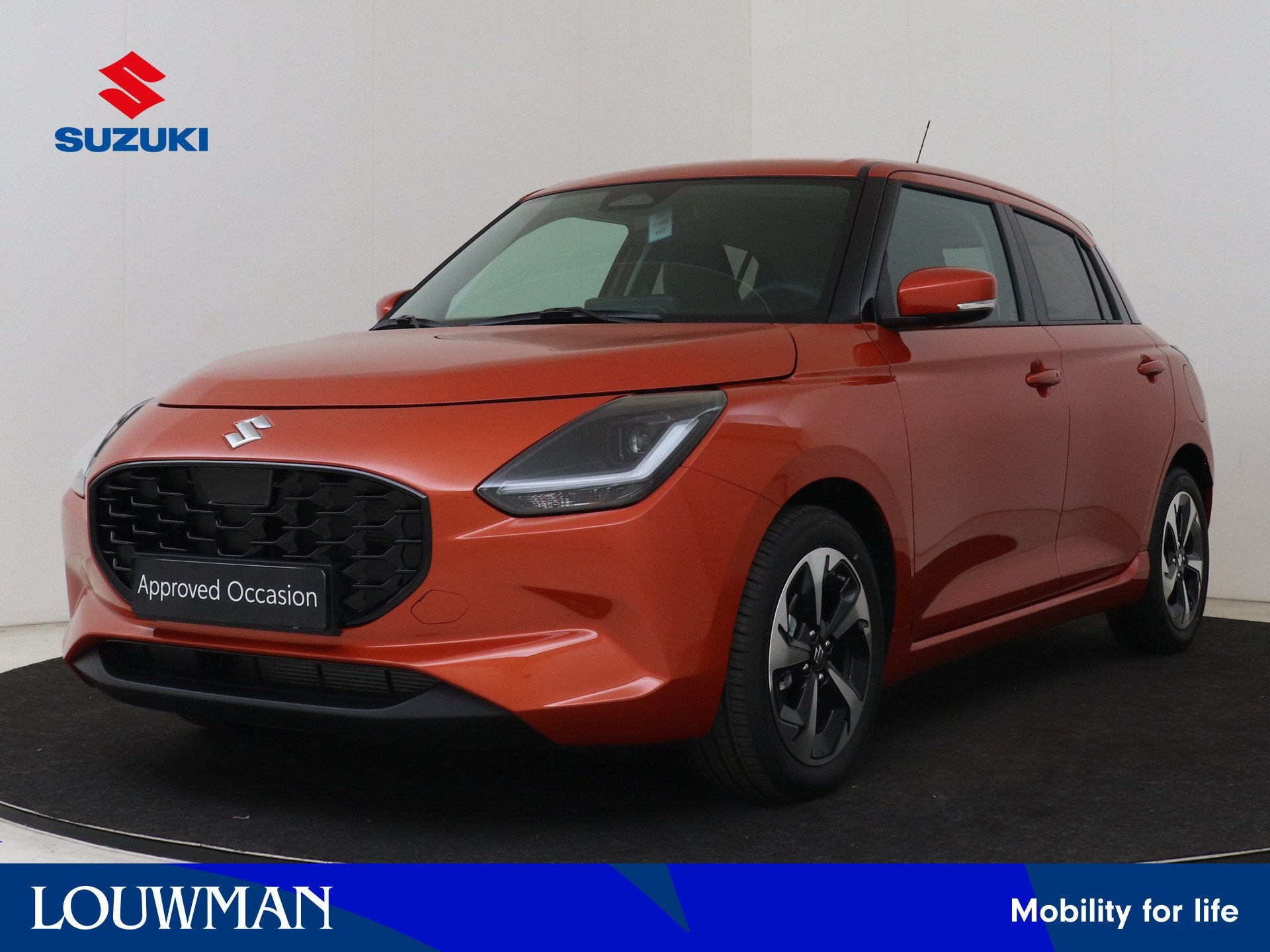 Suzuki Swift 1.2 Style Smart Hybrid | Climate Control | 16", Voorwielaandrijving, 12 maanden, Stof, Zwart