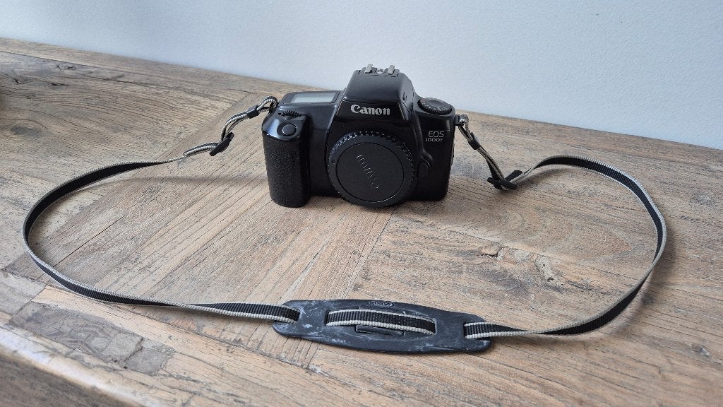 Canon EOS 1000F Spiegelreflexcamera - Goede Conditie, Ophalen of Verzenden, Zo goed als nieuw, Spiegelreflex, Canon