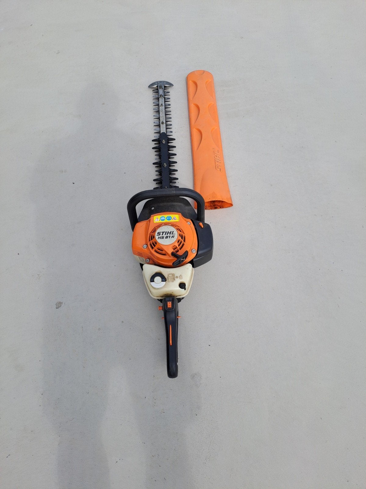 Stihl HS 81 R Heggenschaar, Ophalen