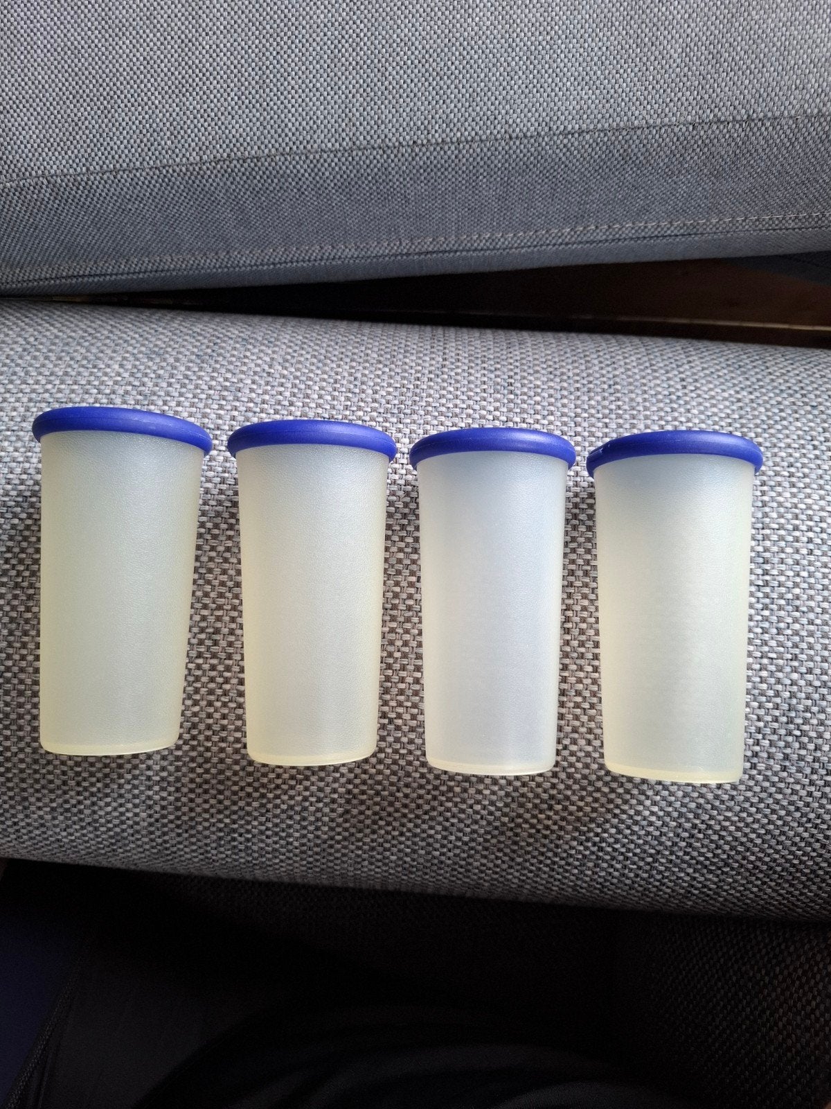 Tupperware Kruidenstrooiers Set van 4, Huis en Inrichting, Keuken | Tupperware, Gebruikt, Blauw, Overige typen, Ophalen of Verzenden