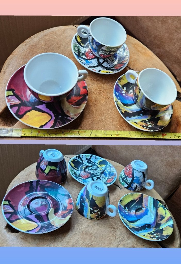 Yong (merk): 3 kop & schotels, kleurrijk, modern, servies !, Overige merken, Ophalen of Verzenden, Zo goed als nieuw, Overige stijlen