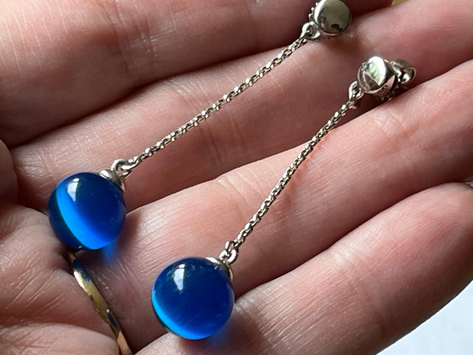 Schattige Zilveren Blauwe Oorbellen - Gekeurd, 4,7 cm, Sieraden, Tassen en Uiterlijk, Oorbellen, Zo goed als nieuw, Hangers, Zilver