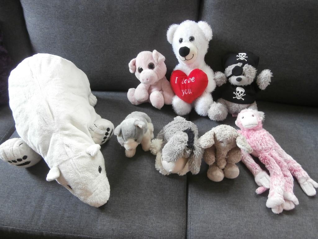 Knuffelbeer met rood hart knuffel poes knuffel ezel beer, Kinderen en Baby's, Speelgoed | Knuffels en Pluche, Gebruikt, Beer, Wasbaar