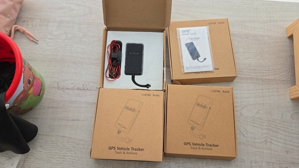 GPS Tracker Volgsyssteem auto, scooter , motor caravan, Ophalen of Verzenden