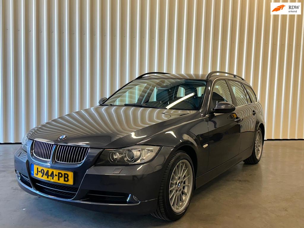 BMW 3-serie Touring 330i Leer/Navi 130.138km, Achterwielaandrijving, Gebruikt, Zwart, Stoelverwarming