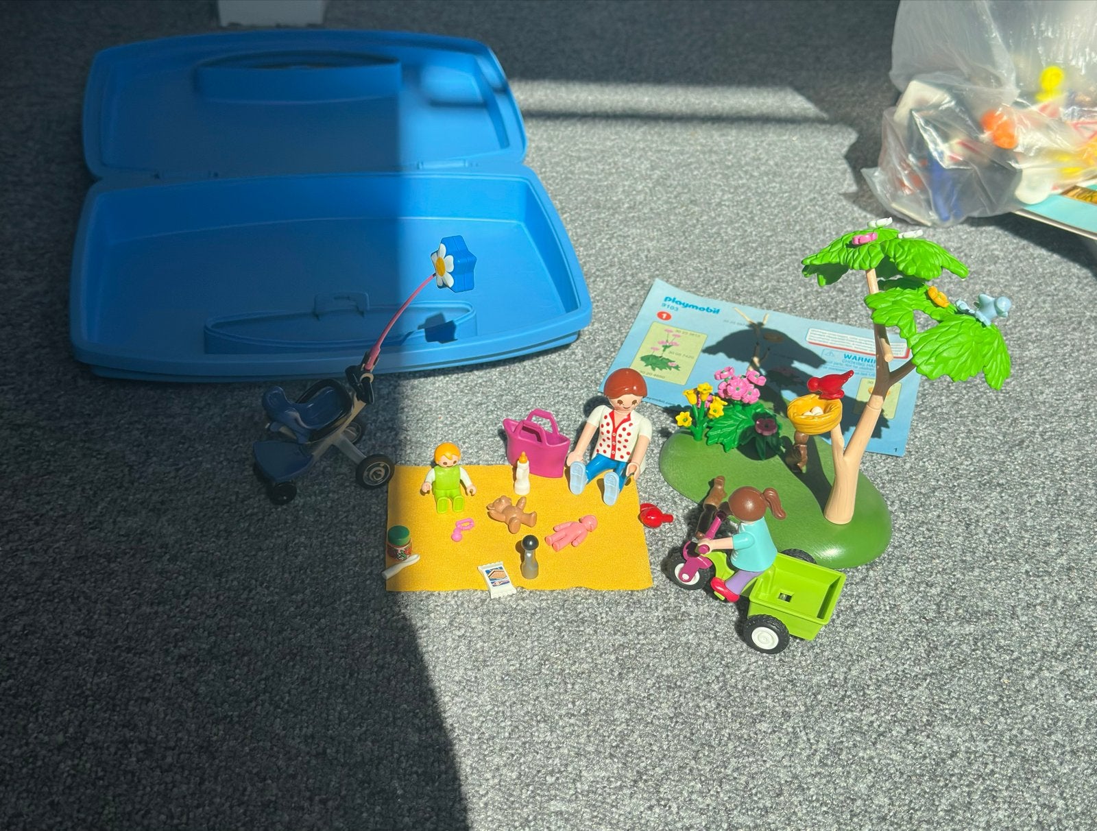 Playmobil 9103 Picknick met kinderwagen en accessoires, Complete set, Ophalen of Verzenden, Zo goed als nieuw, City life