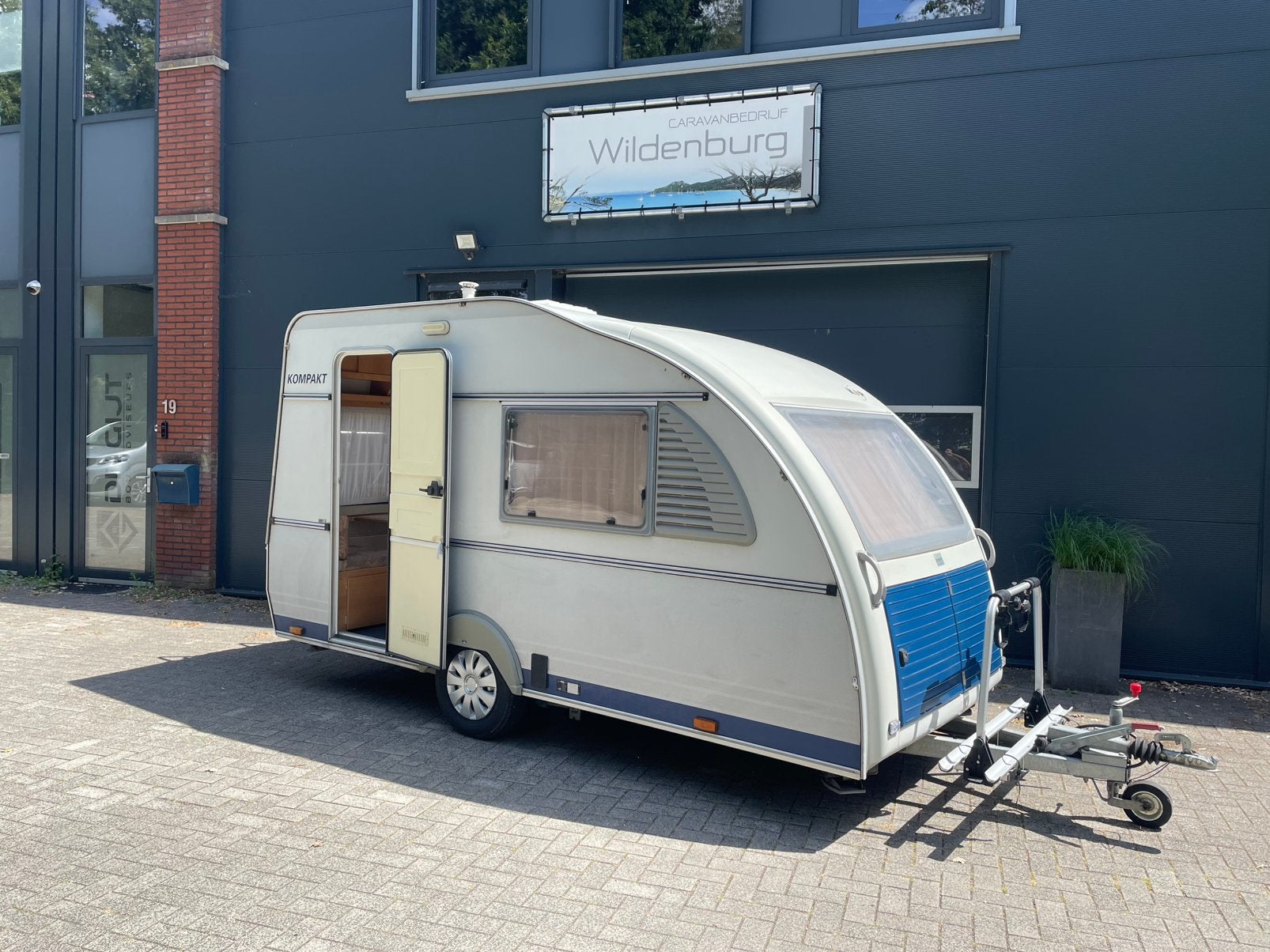 Mooie èn complete Kip Kompakt kk37, twee zitjes!, Caravans en Kamperen, Standaardzit, Kip, Bedrijf, Tot en met 3