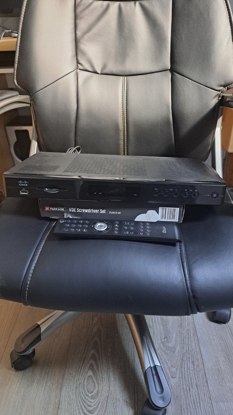 Cisco Ziggo Decoder met Afstandsbediening, Audio, Tv en Foto, Ophalen of Verzenden, Gebruikt, Decoder
