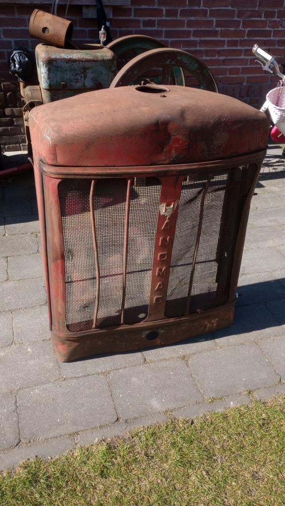 Hanomag Grille - Origineel Oldtimer Onderdeel, Ophalen