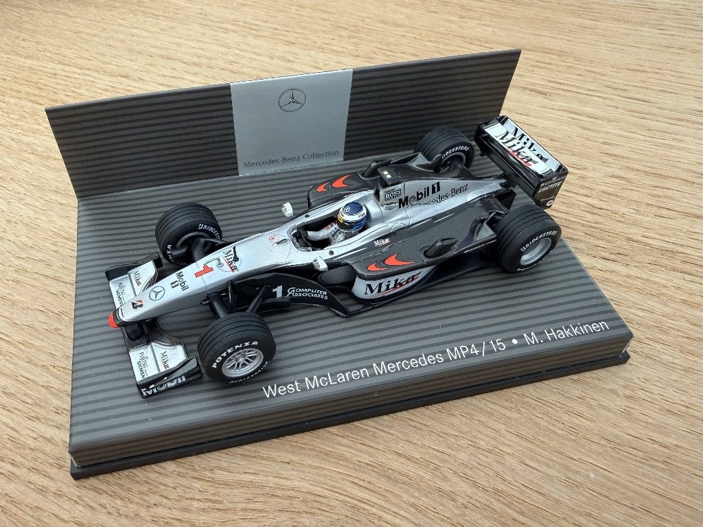Mika Hakkinen - McLaren Mercedes MP4/25 1:43 Minichamps F1, Ophalen of Verzenden, Nieuw, Auto, MiniChamps