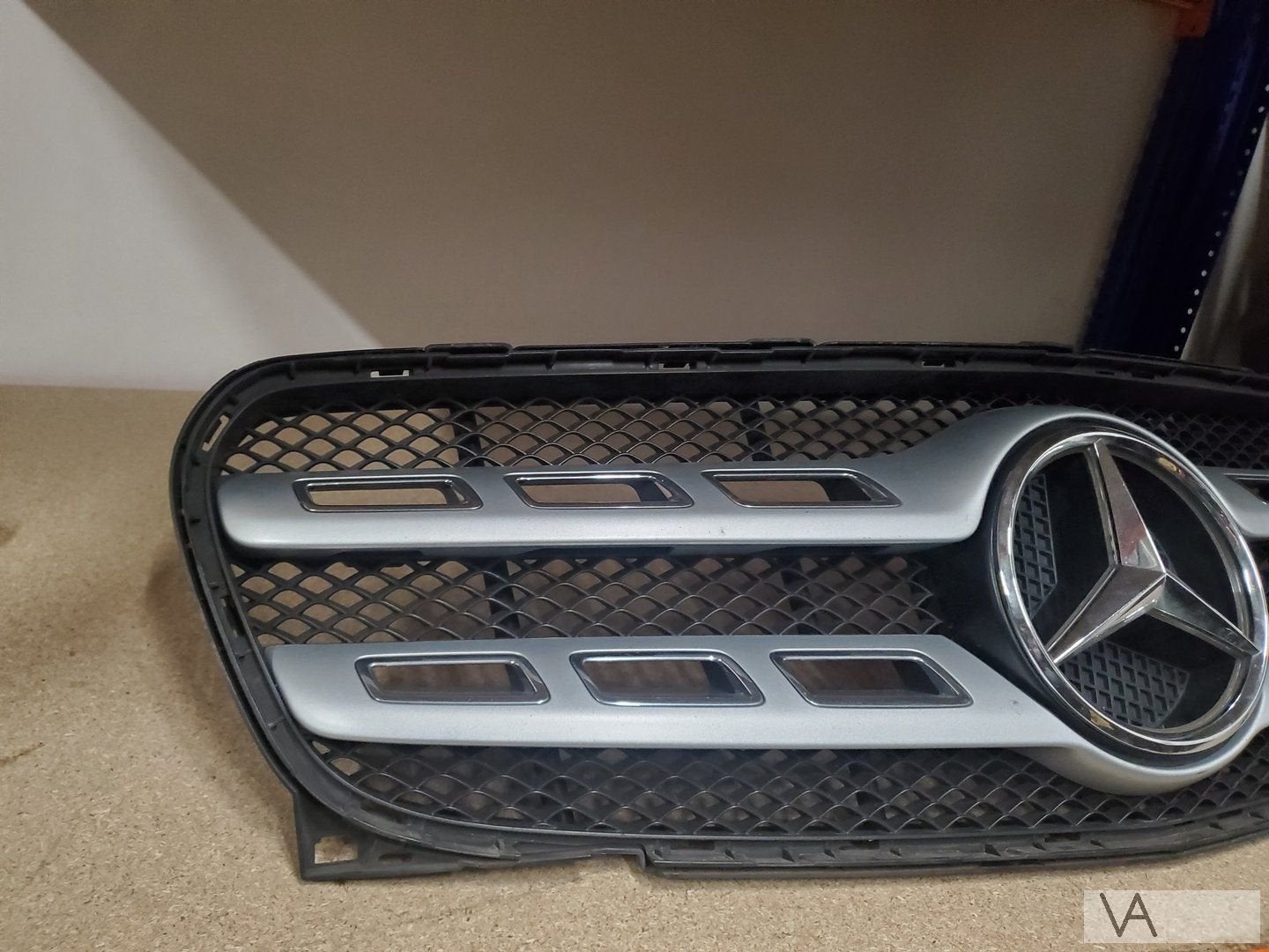 Mercedes GLA X156 2013 - 2022 grille met VERLICHT logo AMG, Gebruikt, -, Ophalen of Verzenden, -