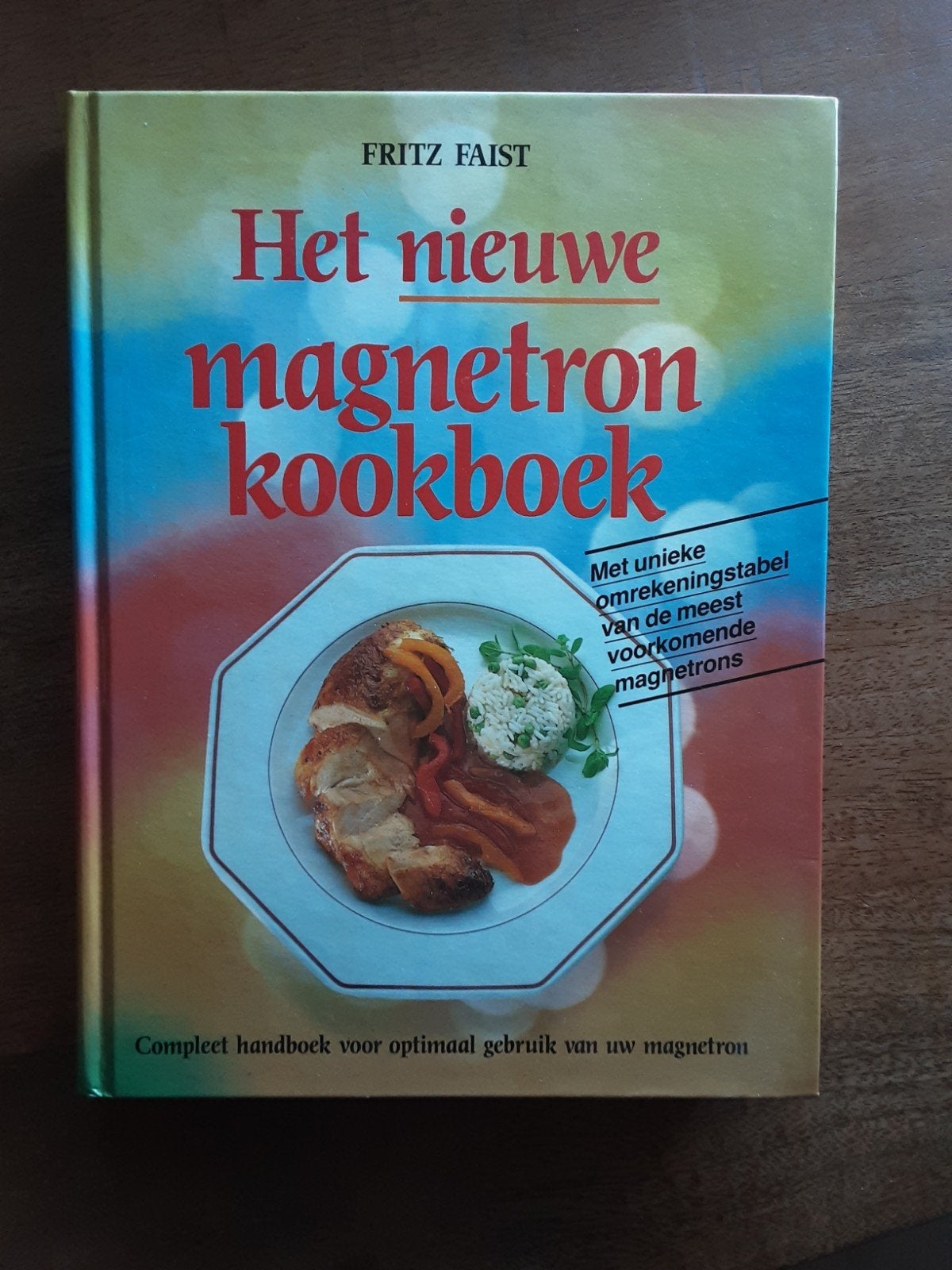 HET NIEUWE MAGNETRON KOOKBOEK, Boeken, Kookboeken, Ophalen of Verzenden, Gelezen