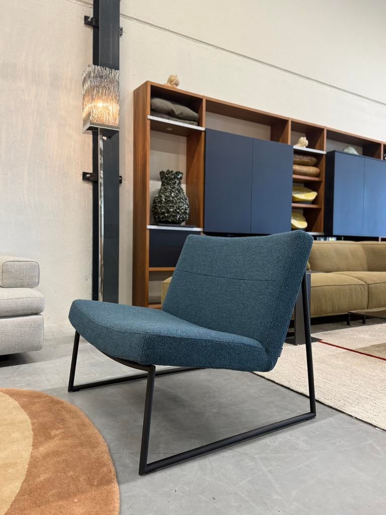 Nieuw Harvink Hebbes Fauteuil Monza blauw Design stoel Stof