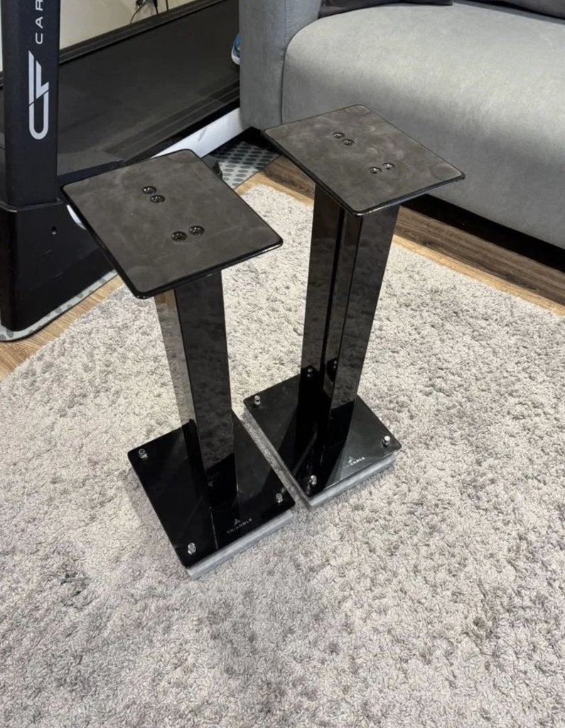 Luidsprekerstandaards Triangle Stand S02, Audio, Tv en Foto, Ophalen of Verzenden, Gebruikt, Minder dan 60 watt, Overige merken