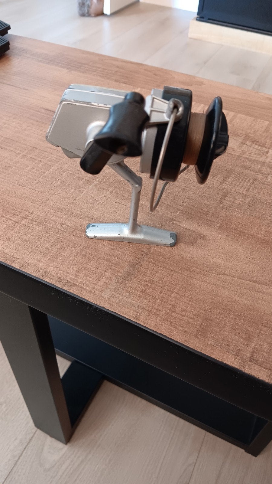 Vintage Vismolen - Nyon L.X.O.I. Quality Spinning Reel, Ophalen of Verzenden, Gebruikt, Molen