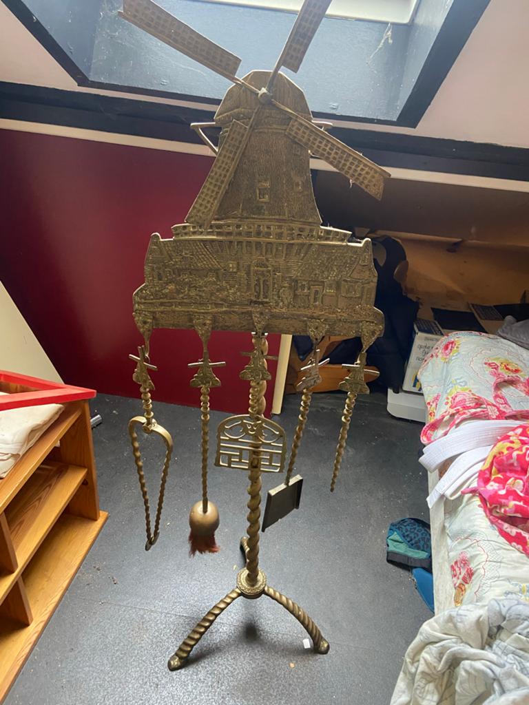 Antiek Messing Haardstel met Molen en Dorpsgezicht, Ophalen of Verzenden, Koper