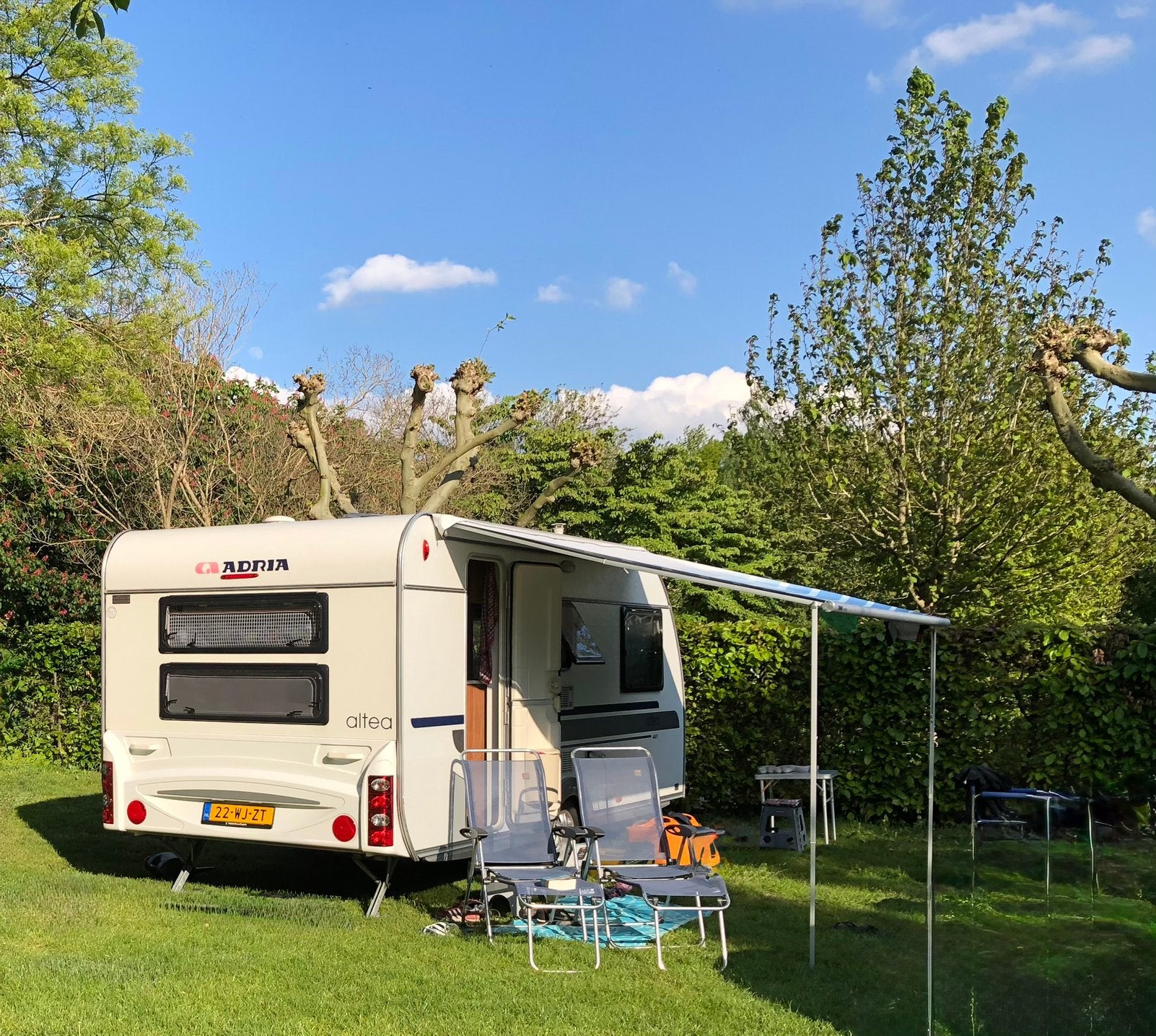 Adria Altea 462 PK (2013) 5/6 persoons, stapelbed, vast bed, Vast bed, Fietsenrek, Treinzit, Particulier