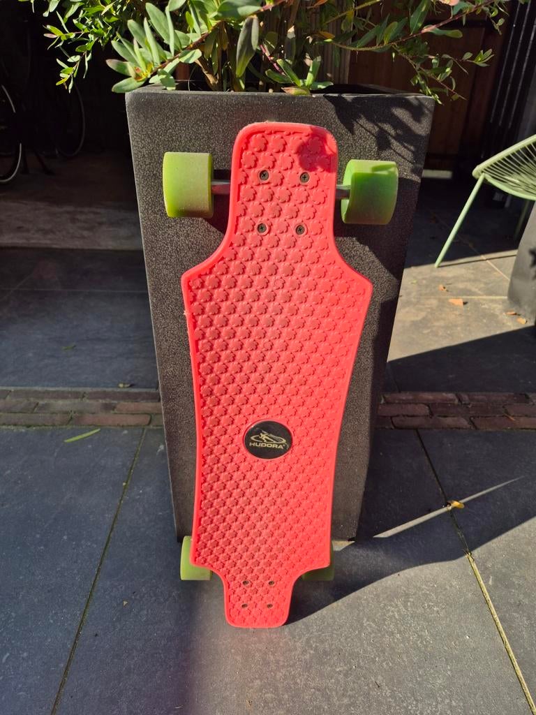 Felroze hudora longboard fun cruiser, Sport en Fitness, Ophalen of Verzenden, Gebruikt, Overige typen, Longboard