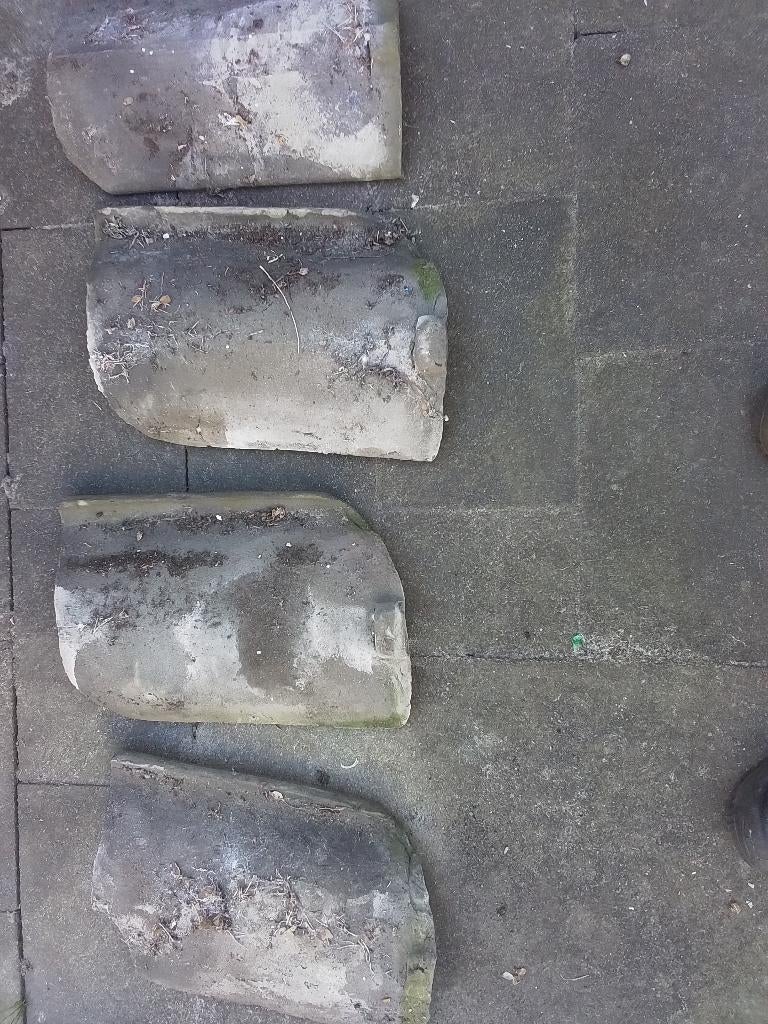 (Oud) hollandse dakpan ongeveer 400 stuks, Doe-het-zelf en Verbouw, Dakpannen en Dakbedekking, Ophalen, Steen of Klei, Dakpannen