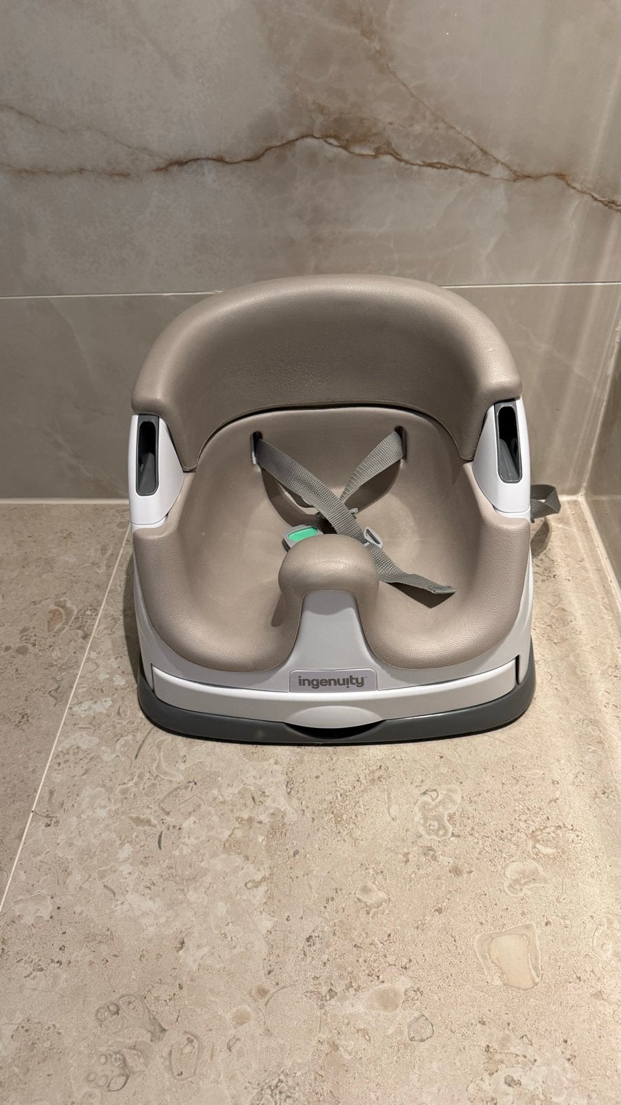 Ingenuity 2-in-1 Baby Zitje Cashmere, Ophalen, Zo goed als nieuw, Meegroeistoel, Gordel(s)