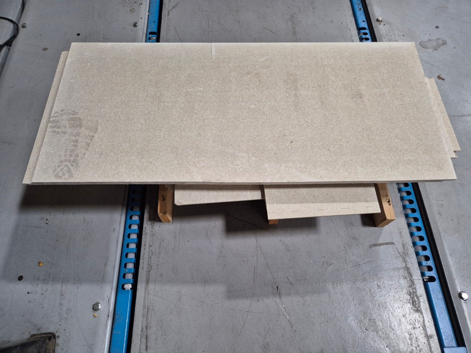 Knauf brio 18 reststukken - GRATIS, Ophalen, Nieuw, Overige materialen, Minder dan 20 mm