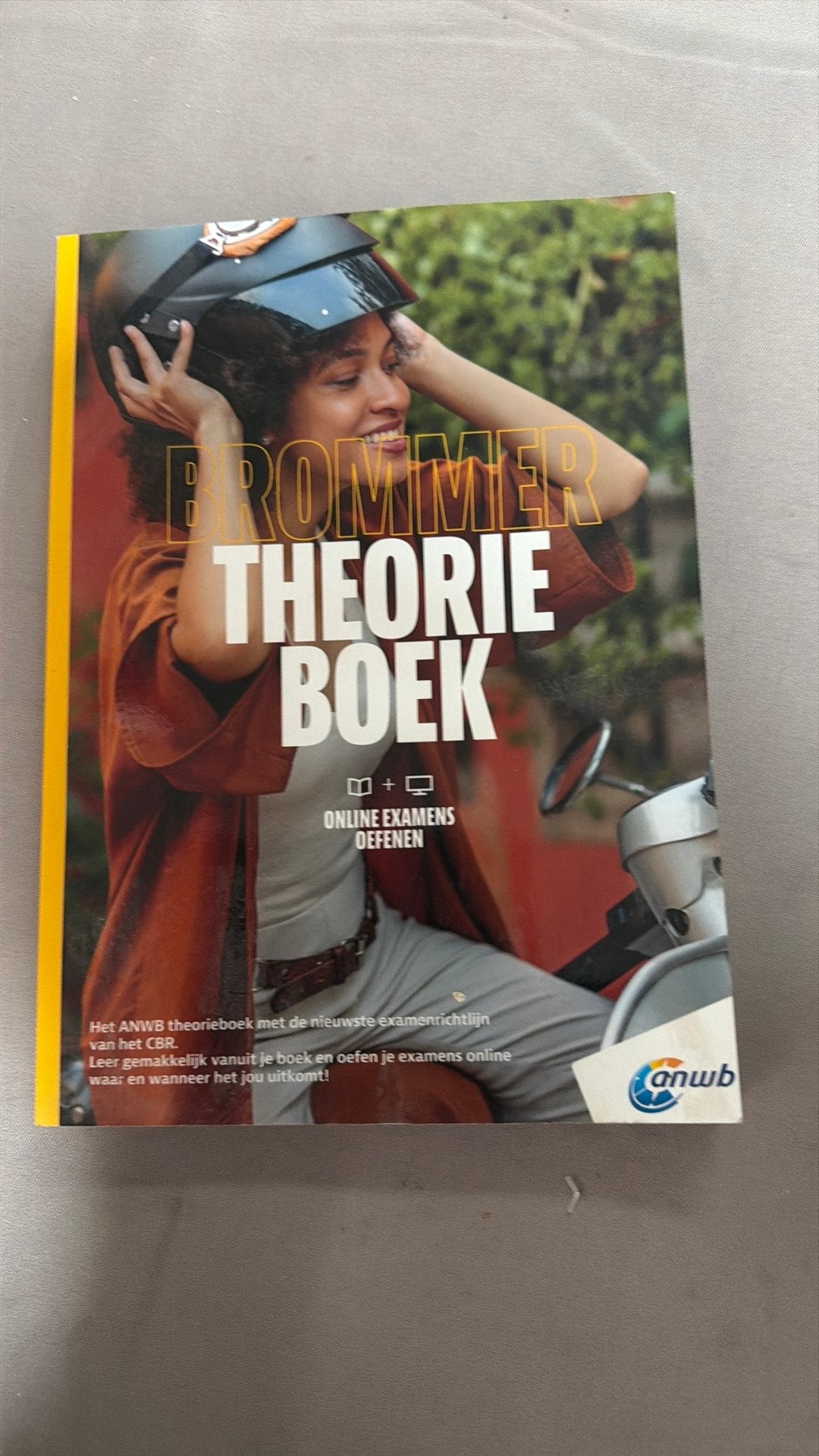 ANWB - Brommer Theorieboek AM, Boeken, Ophalen of Verzenden, Zo goed als nieuw, ANWB