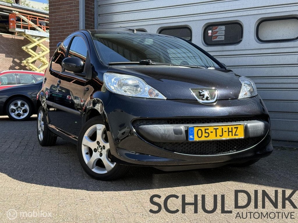 Peugeot 107 1.0-12V XS AIRCO|ELEKTRISCHE RAMEN|5-DEURS, Auto's, Voorwielaandrijving, Elektrische ramen, Gebruikt, 4 stoelen