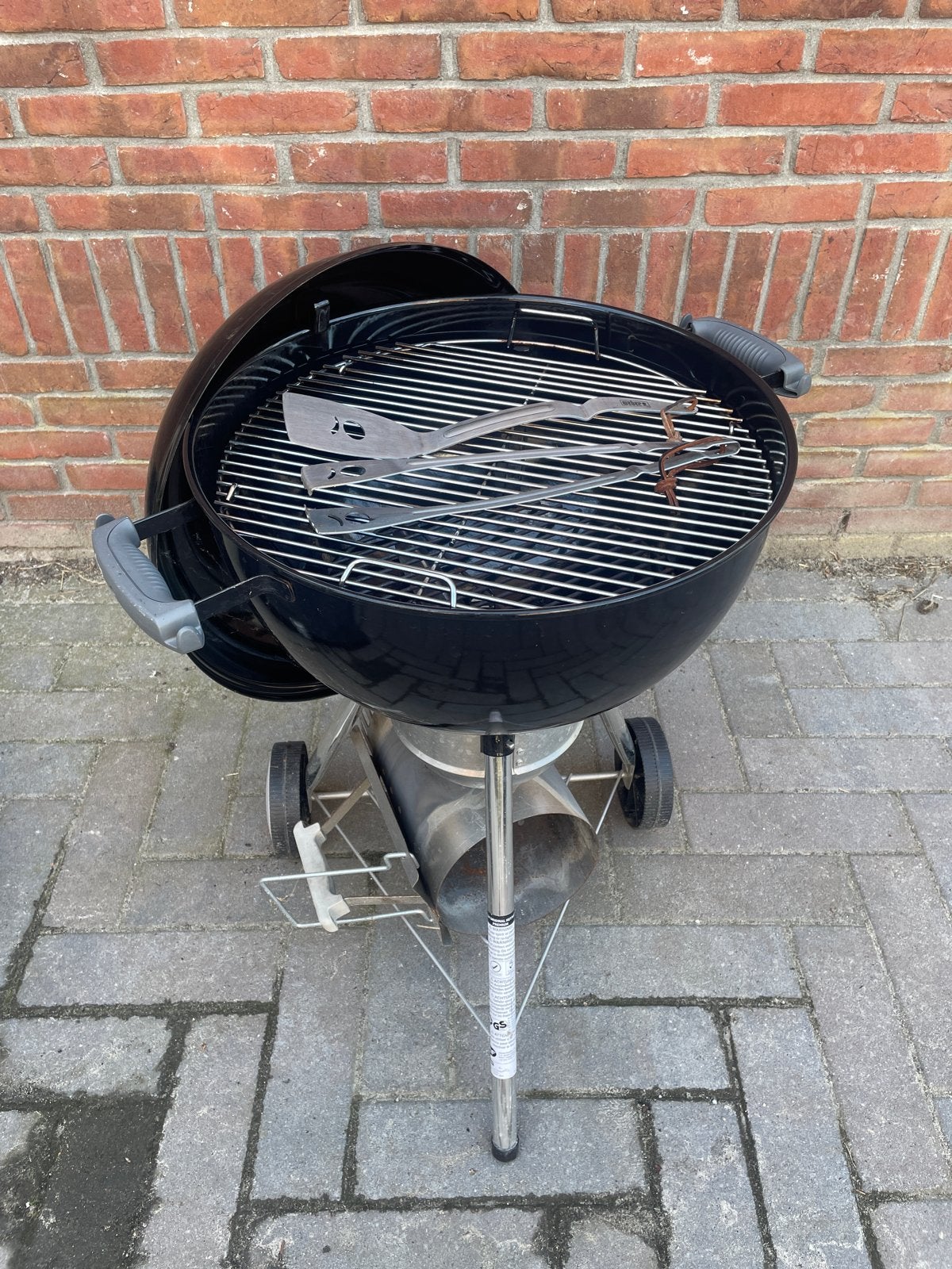 Weber Original BBQ 47 cm met thermometer en accesoires, Tuin en Terras, Ophalen, Zo goed als nieuw