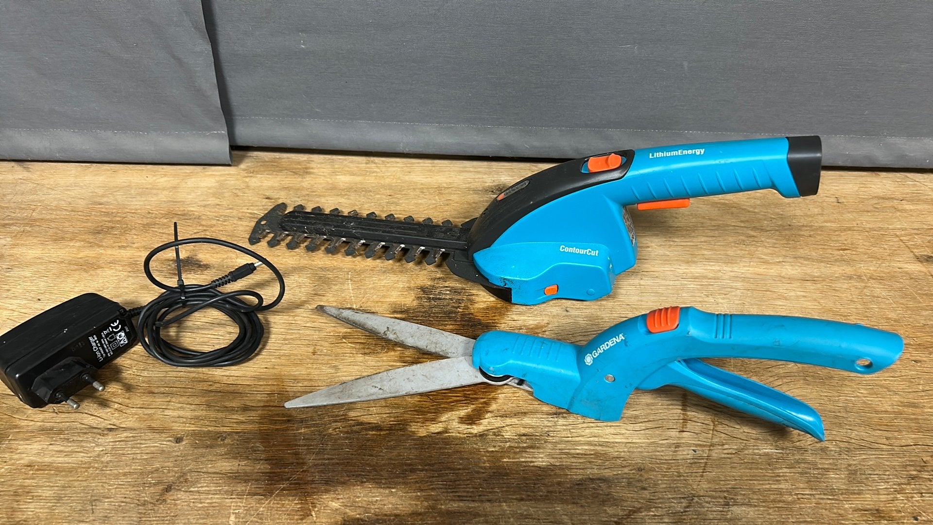 Gardena accu buxusschaar set., Tuin en Terras, Ophalen of Verzenden, Zo goed als nieuw, Minder dan 20 mm