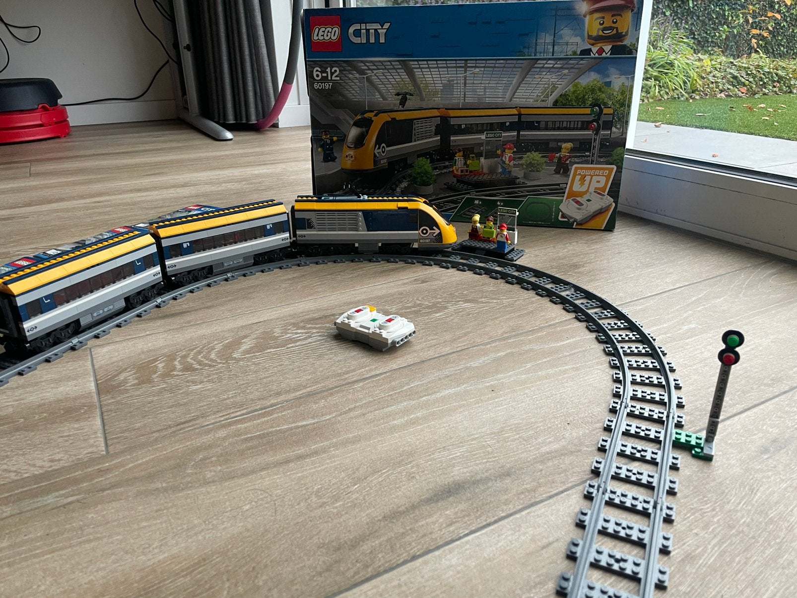 Lego intercity trein nr 60197, Ophalen, Zo goed als nieuw