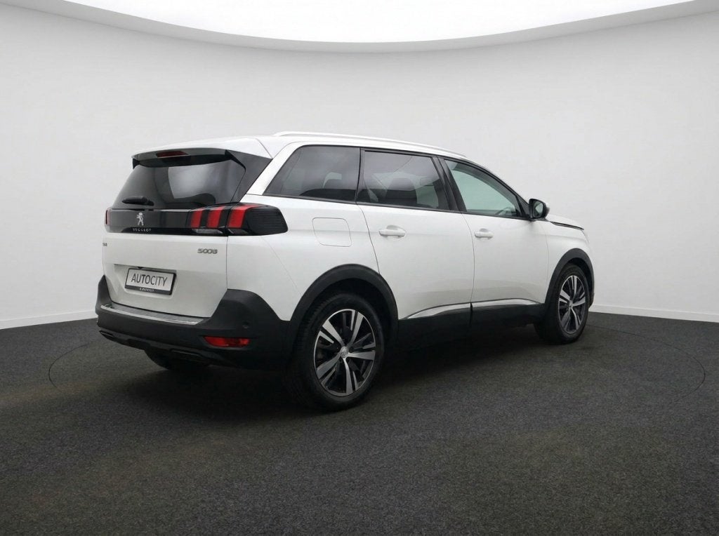 Peugeot 5008 1.2 130PK Allure Automaat 7P | Carplay | Camera, Auto's, Gebruikt, Euro 6, 1199 cc, Lichtsensor