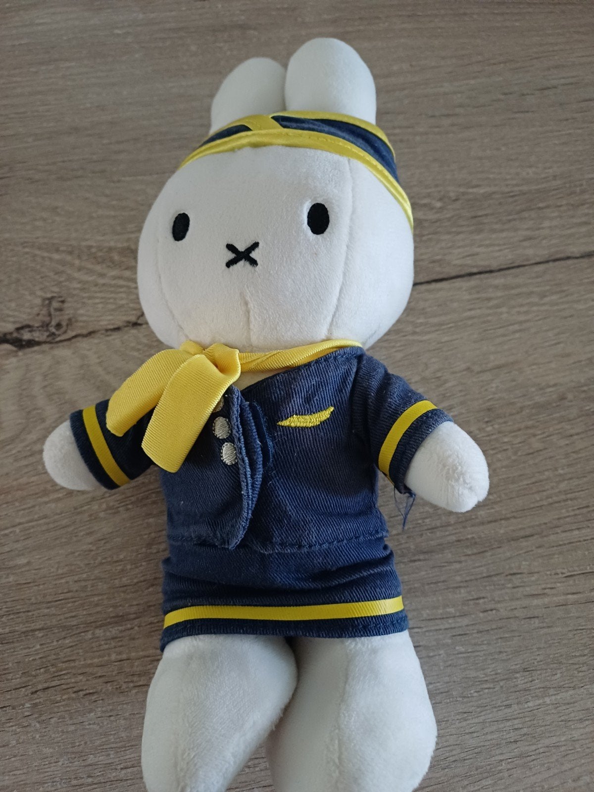 Nijntje stewardess, Kinderen en Baby's, Speelgoed | Knuffels en Pluche, Ophalen of Verzenden, Konijn