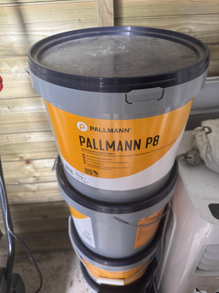 3 potten Pallmann P8 lijm, 10 kg per pot, 10 tot 15 liter, Ophalen of Verzenden, Nieuw