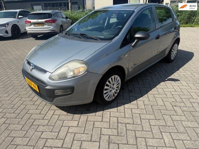 Fiat Punto Evo 1.4 Dynamic Airco 1Eigenaar 5DEURS Nieuwe APK, Auto's, Fiat, Voorwielaandrijving, Euro 5, 400 kg, Bedrijf