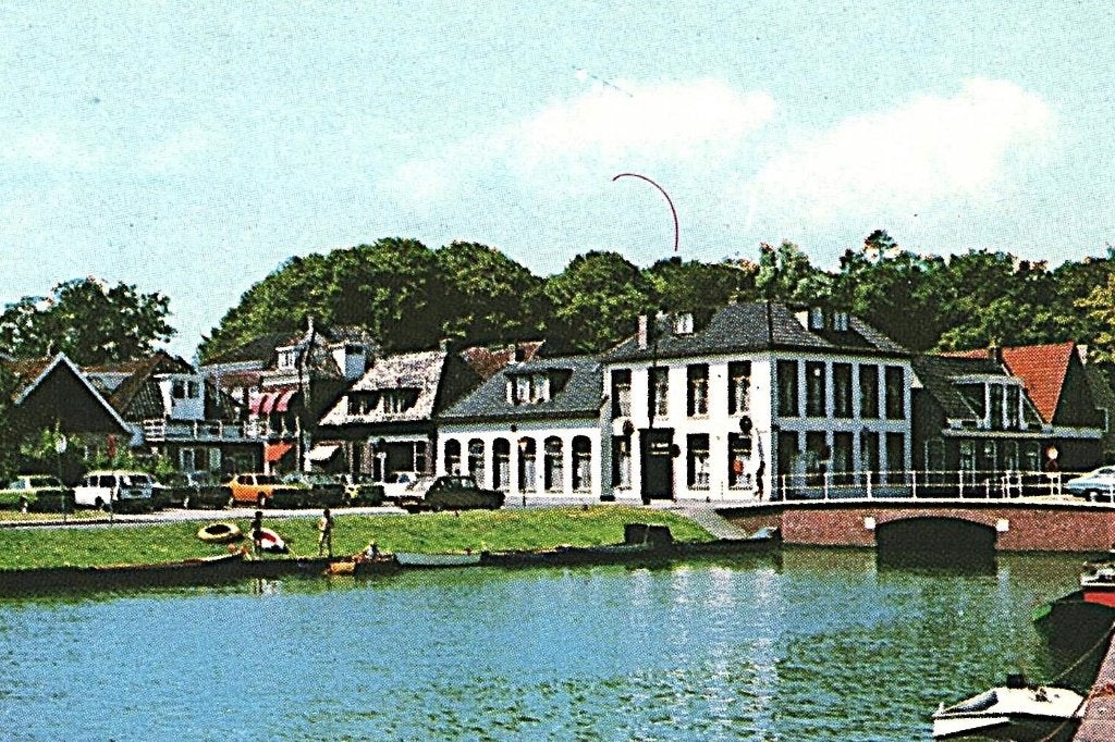 38330	Joure	483 Friesland	_Nette oude kaart Onbeschreven, Verzamelen, Ansichtkaarten | Nederland, Ophalen of Verzenden, 1980 tot heden