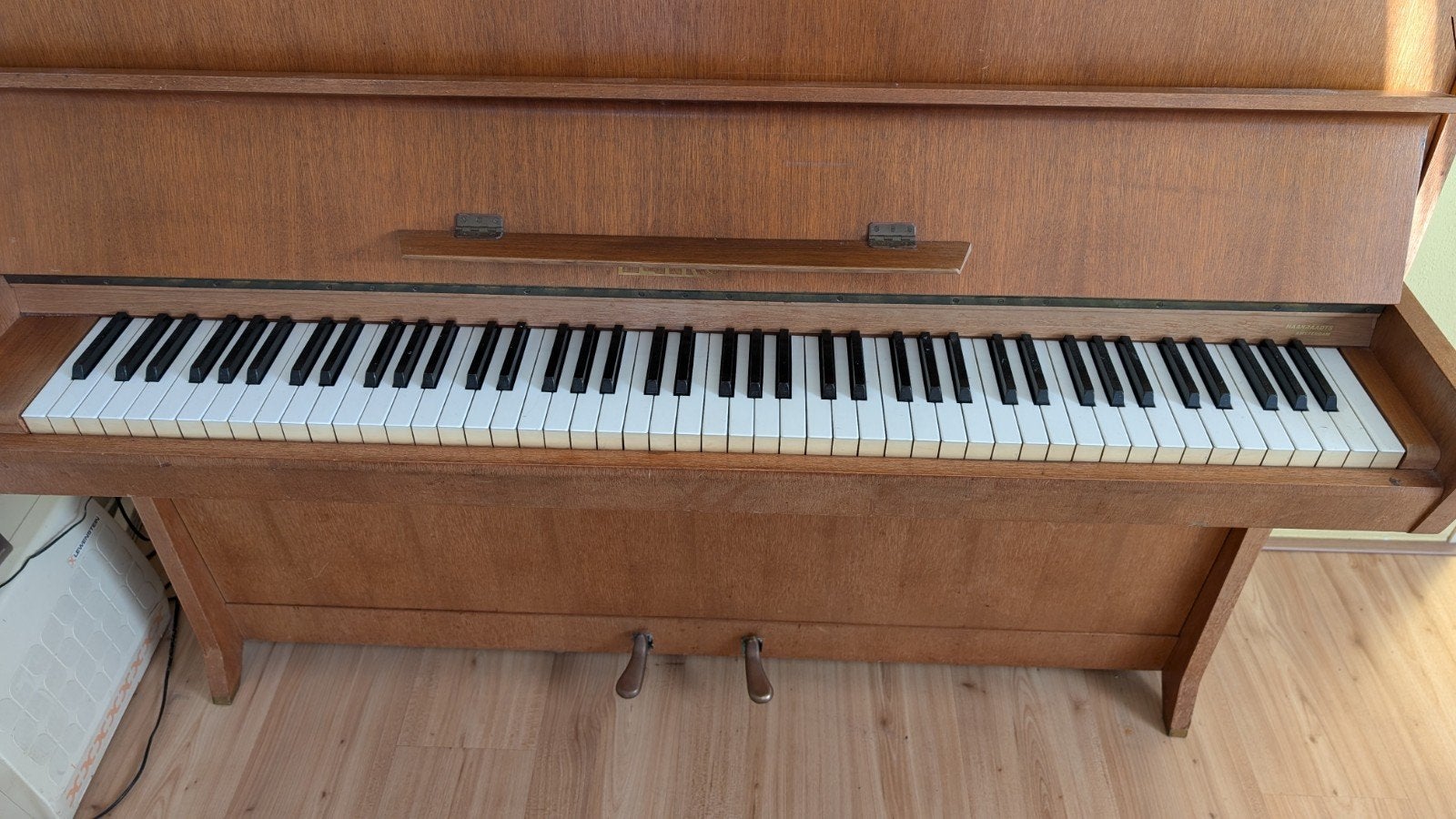 Mooie gebruikte piano, Ophalen, Gebruikt, Bruin, Piano