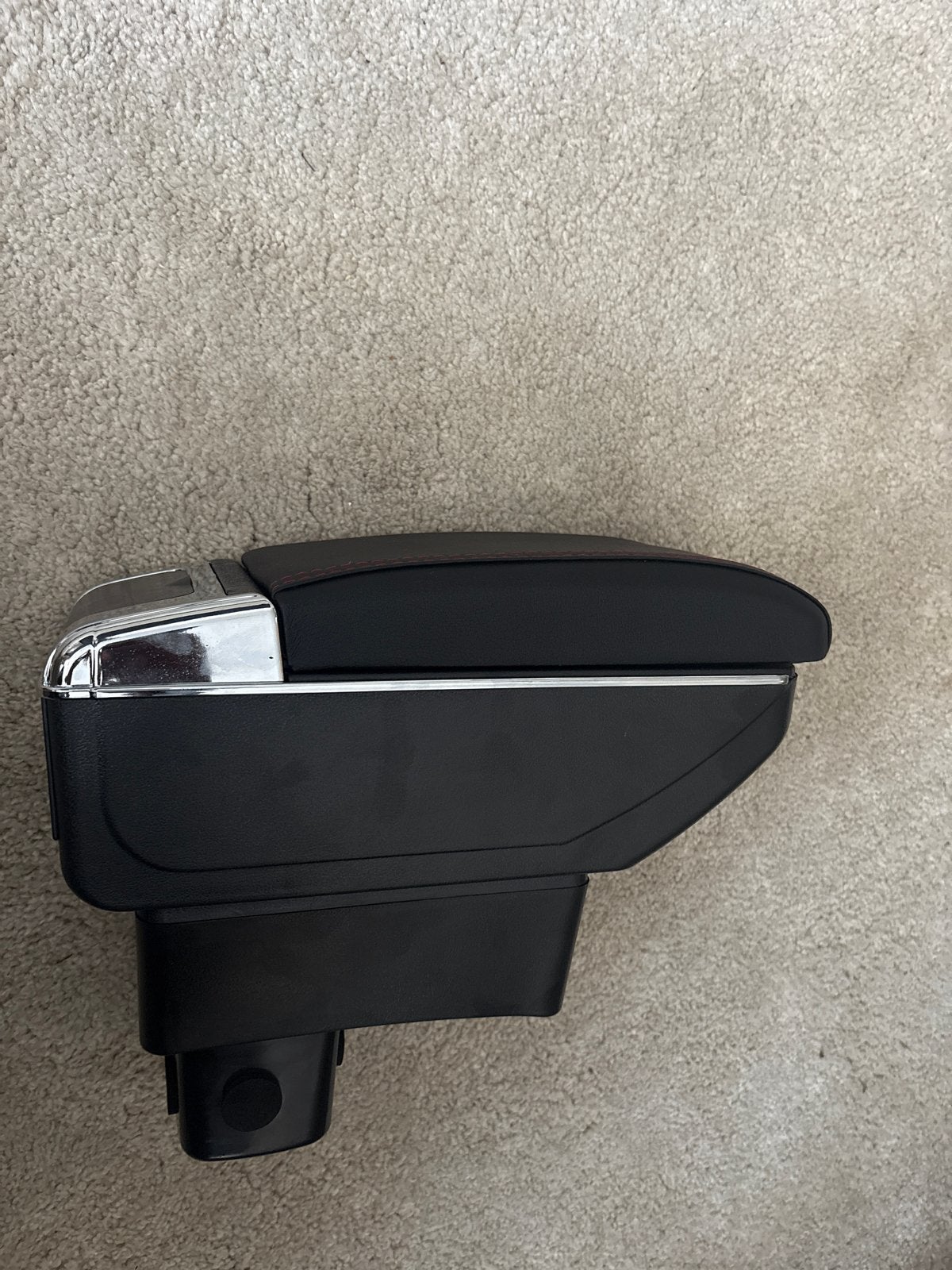 Nieuwe Auto-armsteun / Middenconsole - Zwart/Rood, Ophalen of Verzenden, Nieuw