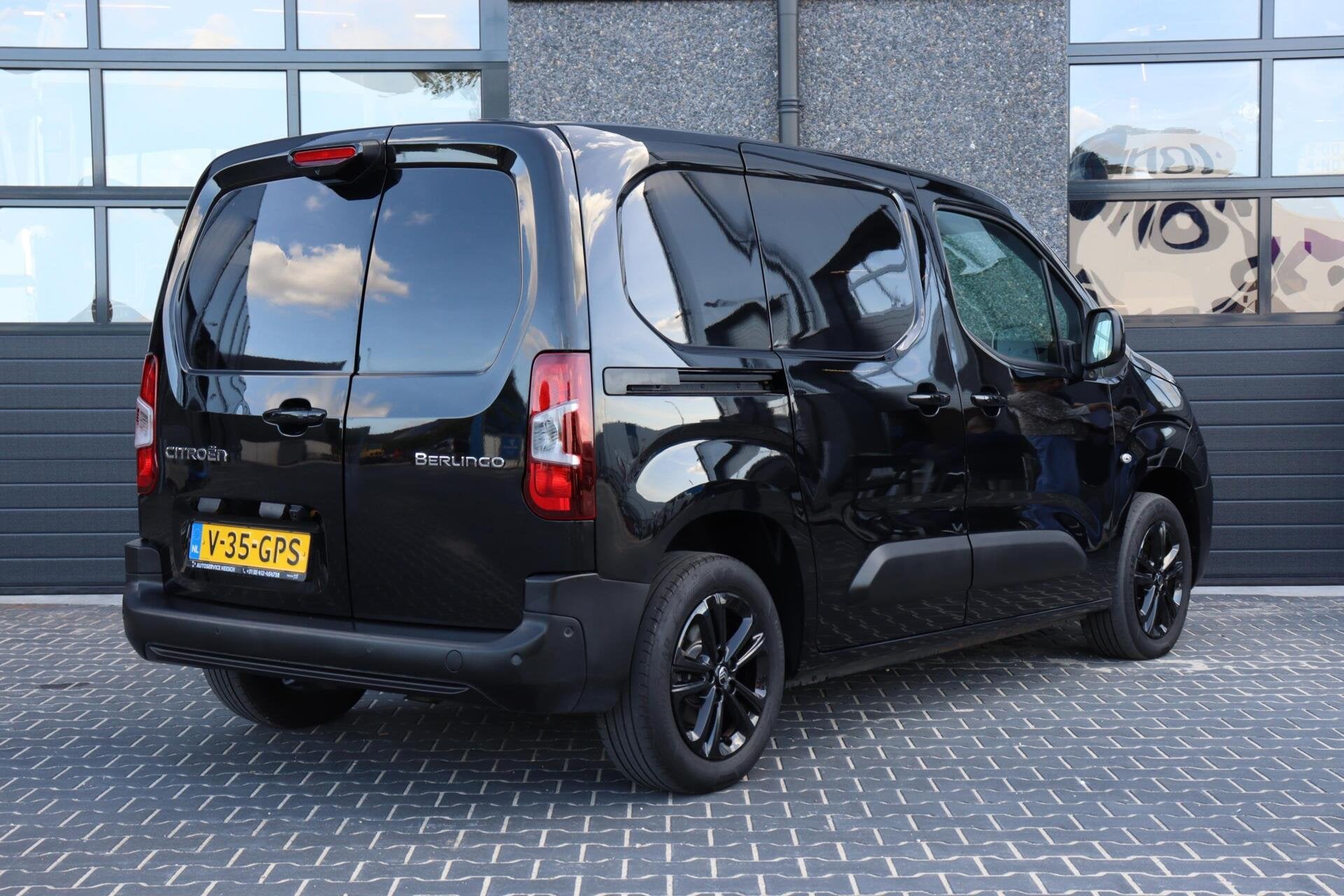 Citroen Berlingo bestel 1.5 BlueHDi 130PK L1H1 l NAVI l 360, Auto's, Voorwielaandrijving, Stof, 4 cilinders, Zwart