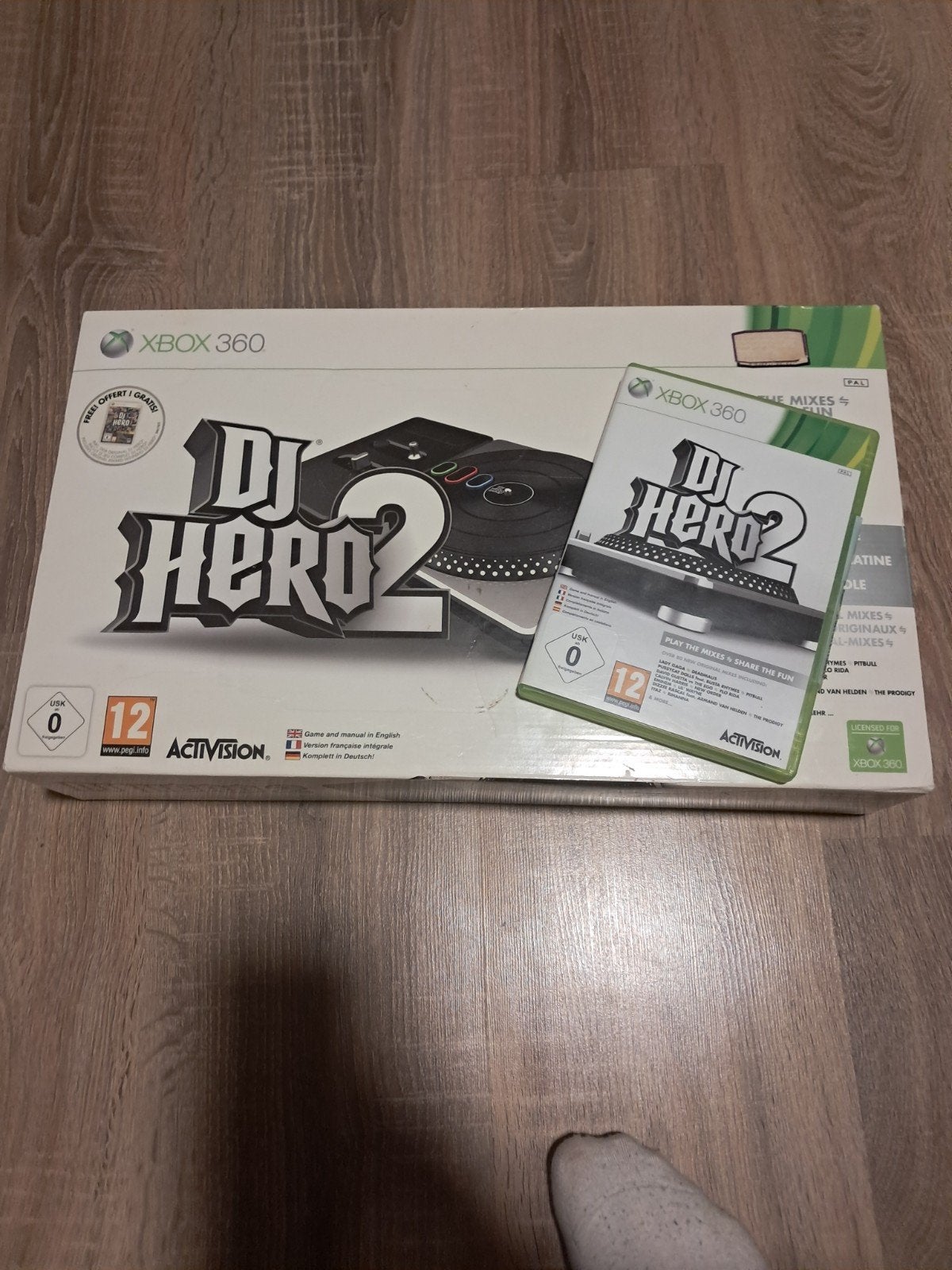 DJ Hero 2 Turntable Bundle Xbox 360, Ophalen, Muziek, 1 speler, Zo goed als nieuw