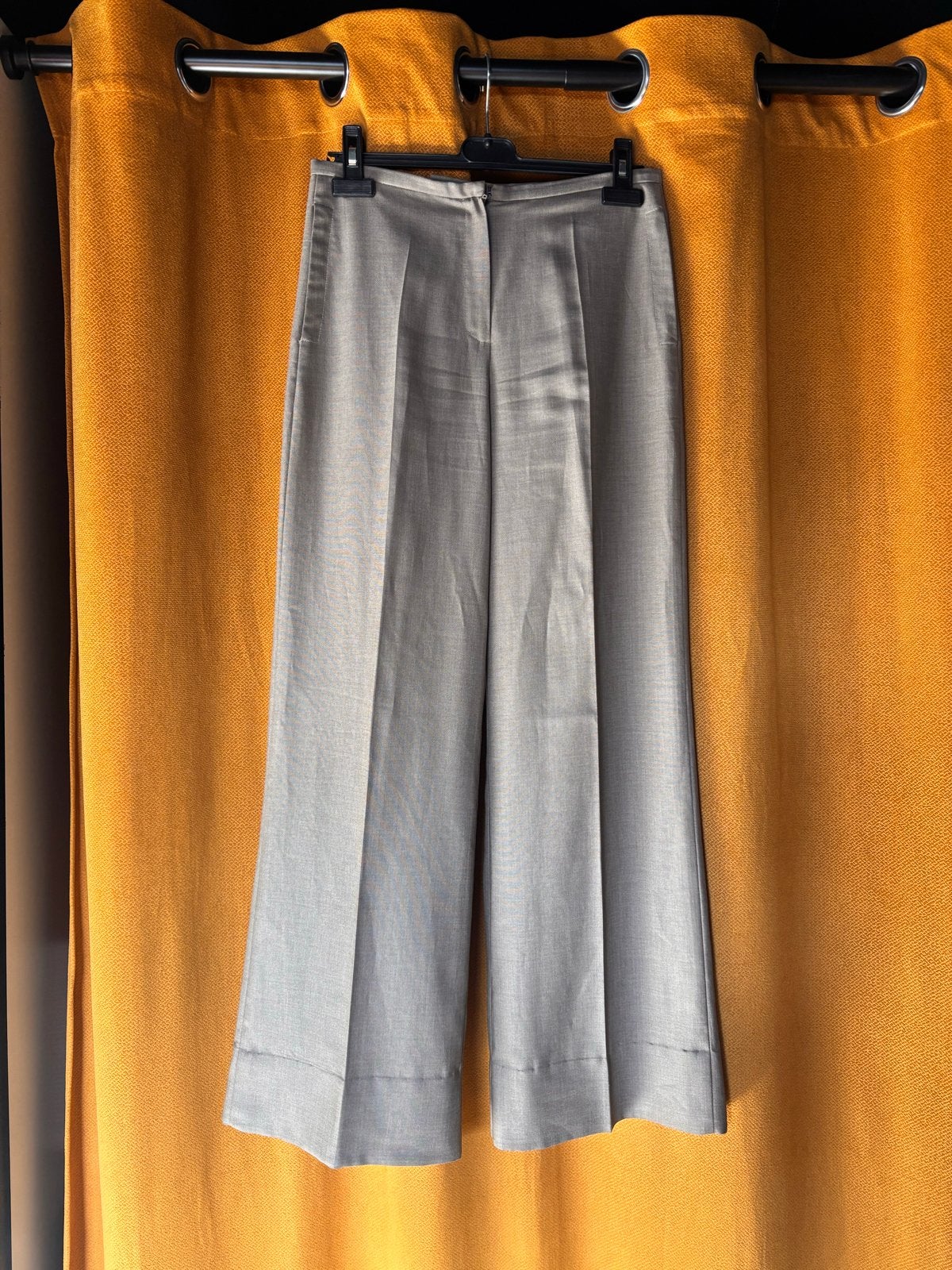 Groen-grijze pantalon met wijde pijpen - Mango, Ophalen, Zo goed als nieuw, Maat 36 (S), Grijs