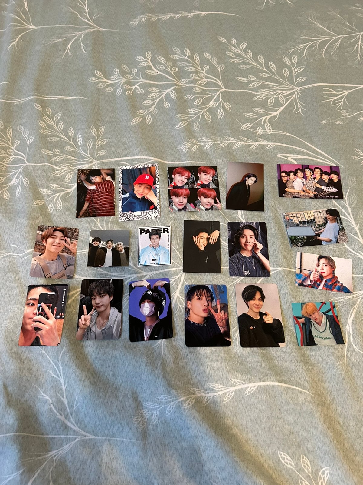 18 bts foto kaartjes, Ophalen of Verzenden, Zo goed als nieuw, Foto of Kaart
