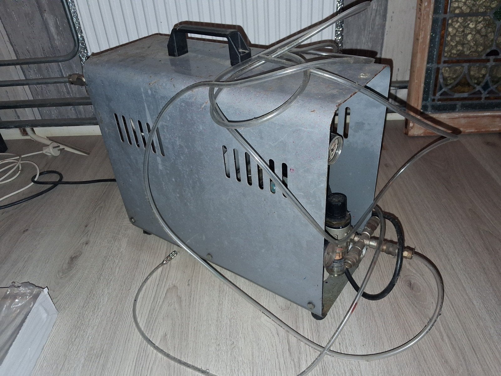 compressor airbrush., Ophalen, Gebruikt, Airbrush en Toebehoren