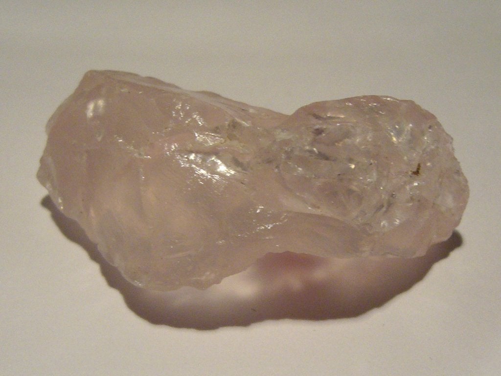 rozenkwarts grotere brokken 30g rozekwarts brok roze kwarts, Ophalen of Verzenden, Mineraal