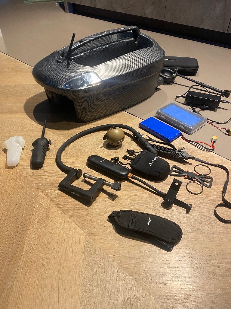 ND 2 voerboot met autopilot, dieptemeter en extra’s, Ophalen of Verzenden, Gebruikt, Overige typen