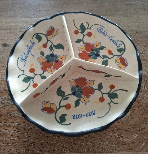 Regina Gouda Katwijksche Radio-Centrale 1929 oud aardewerk, Ophalen of Verzenden