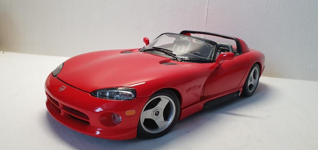 BBurago Dodge Viper RT/10 2, Hobby en Vrije tijd, Modelauto's | 1:18, Zo goed als nieuw, Auto, Bburago, Ophalen of Verzenden