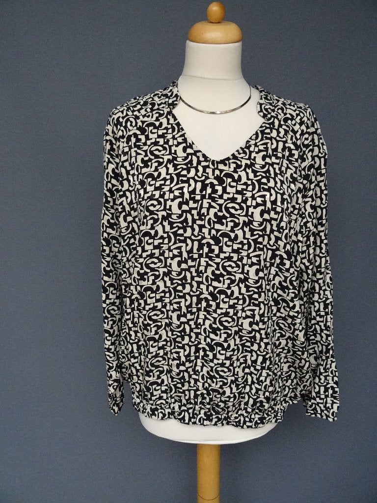 EXPRESSO maat 44, tuniek blouse., Kleding | Dames, Blouses en Tunieken, Expresso, Zwart, Maat 42/44 (L), Ophalen of Verzenden