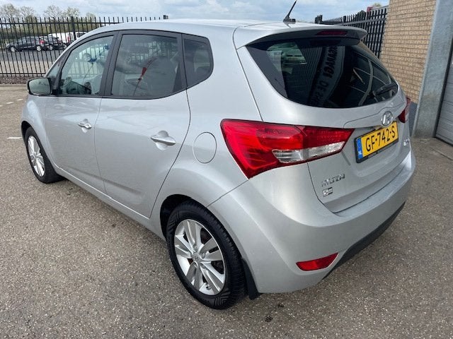 Hyundai Ix20 Berichten via marktplaats zie tekst onderaan de, Auto's, Euro 5, 4 cilinders, Origineel Nederlands, Bedrijf