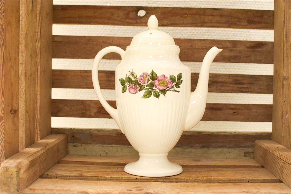 Wedgwood Porseleinen theepot 50794, Gebruikt, Ophalen of Verzenden, Bord(en), Wedgwood