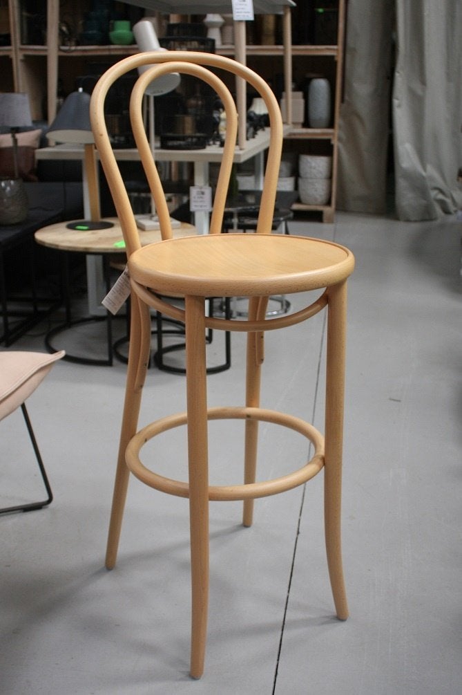 1 x barkruk barstoel TON No 18 hout naturel thonet model